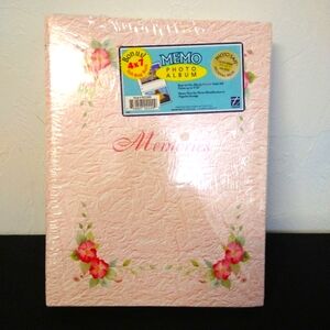 Vintage Memories Pink Floral Photo Album NWOT